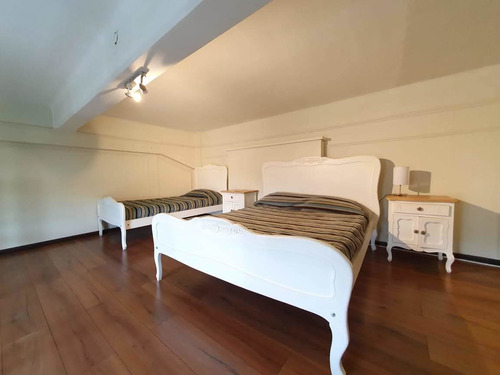 Imagen 4 de 13 de Venta Remodelado, Amplio Y Luminoso Loft En Plaza De Armas