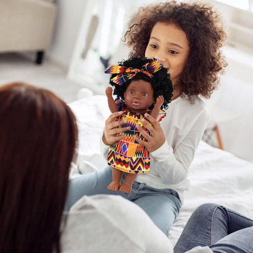Muñeca Negra Bebé Gagaku 33 Cm Con Cabello Rizado