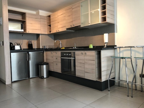 Venta 1d 1b 1bod / Tucapel Jiménez / Metro Sta Ana