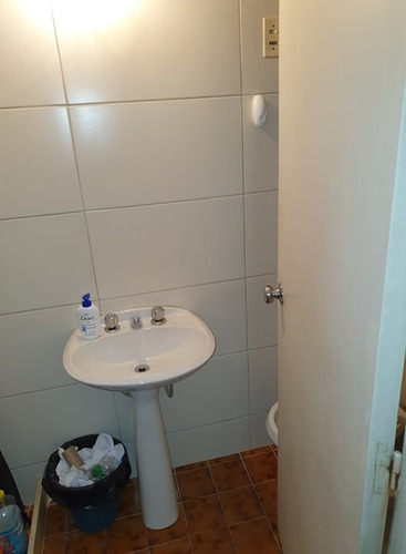 Imagen 9 de 12 de Oportunidad, Amplia Oficina Centro C/ Garage. Impecable.
