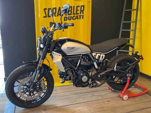 Scrambler Icon Dark Nueva Generación