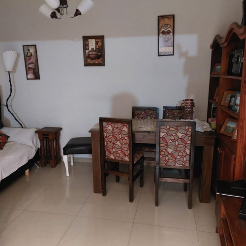 Venta De Local Mas Viviendas Mejor Ubicación Paternal