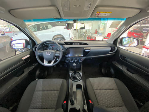 Hilux 4x2 Dc Dx 2.4 Tdi 6mt