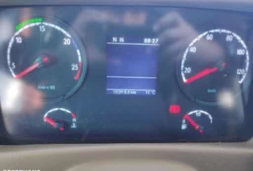 Comil Scania K440