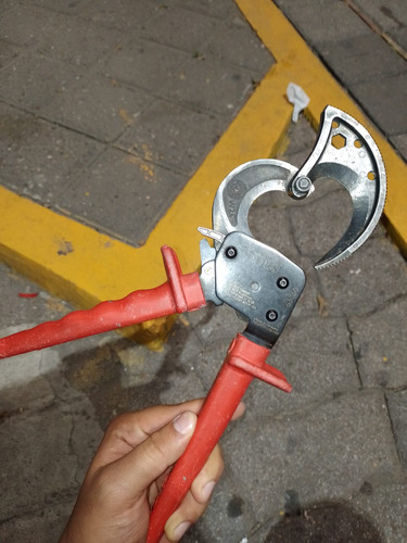 Cortador Multicable De Matraca Klein Tools