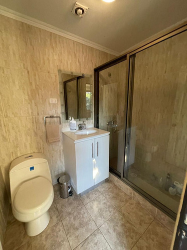 Vendo Hermosa Y Amplia Casa En Sector El Almendral, 6d-4b-3e