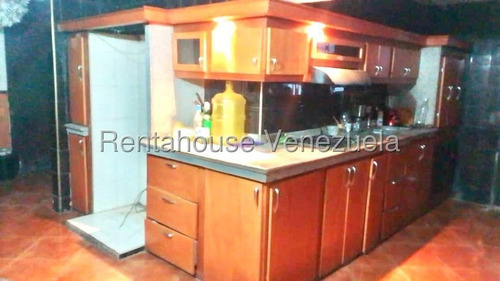 Maria Luisa Vende Hermosa Casa En Cabudare Los Pinos 26-118