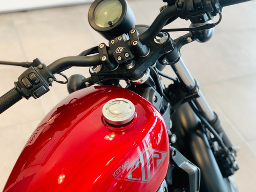 Imagen 7 de 25 de Keeway K-light 202 Benelli Store Pilar F