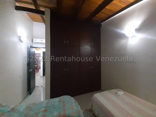 Imagen 5 de 16 de Rentahouse Concepto 0414-412.8424 / 22-22117