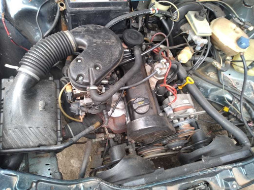 Sucata Vw Santana Gl 2000 1993 Para Retirada De Peças