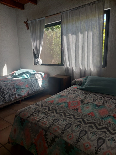 Imagen 10 de 16 de Casa Con Amplio Jardin