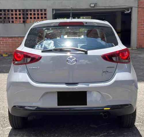 Mazda 2 New Touring 2024 1.5
