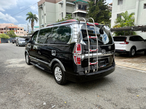 Hyundia Starex (h1) 2020
