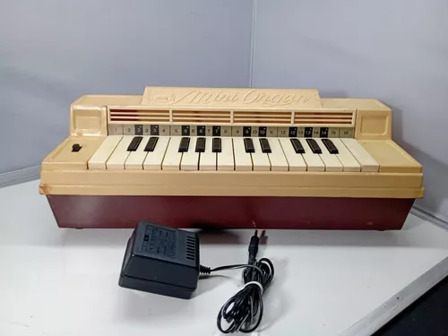 Piano De Brinquedo Antigo Hering - R$ 500,00 em Mercado Livre