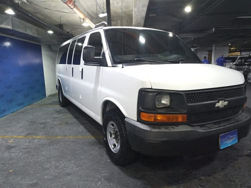 Imagen 3 de 13 de Chevrolet Van Express Año 2008 15 Puestos