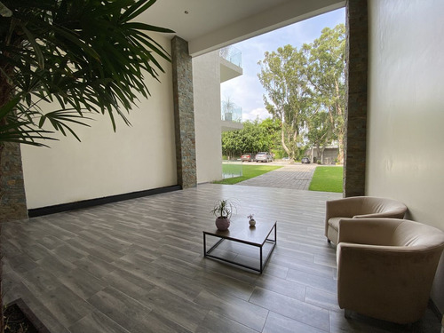 Departamento En Poblado Acapatzingo, Cuernavaca, Morelos Caen-490-de