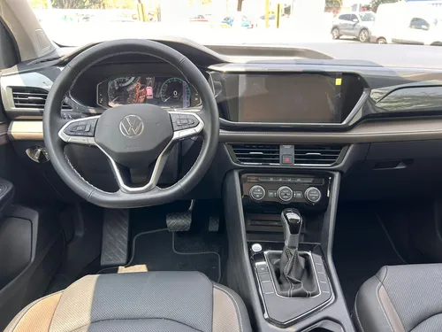 Volkswagen Taos 1.4 Tsi Highline At