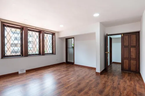 Casa En Arriendo/venta En Quinta Camacho. Cod V6344