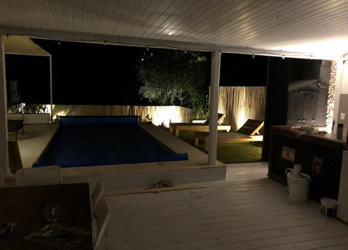 1234-33 - Semana De Turismo - Casa En Duplex En Playa Verde Para 4 Personas - Piscina Climatizada.