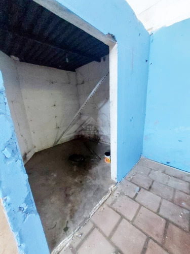 Imagen 4 de 10 de Galpón En Venta