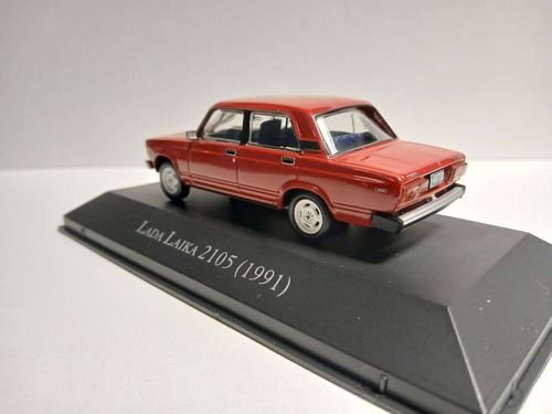 Autos Inolvidables Argentinos Salvat Escala 1.43 Fallados Lada Laika 1991