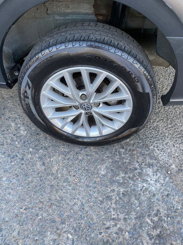 Imagem 5 de 10 de Volkswagen Saveiro 1.6 G6 Trend Flex