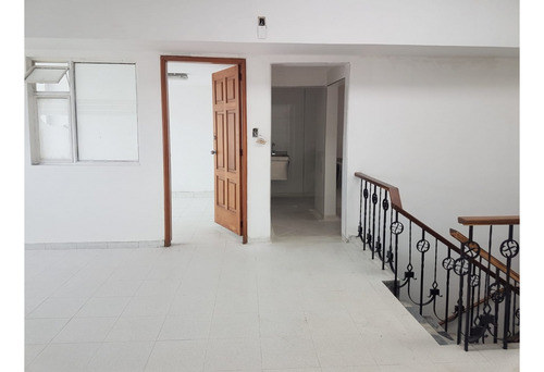 Oficinas Y/o Consultorios Barrio Ciudad Berna, Bogota