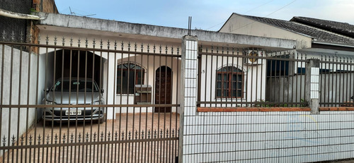 Imagem 15 de 15 de Casa - Padrão, Para Venda Em Joinville/sc - V572