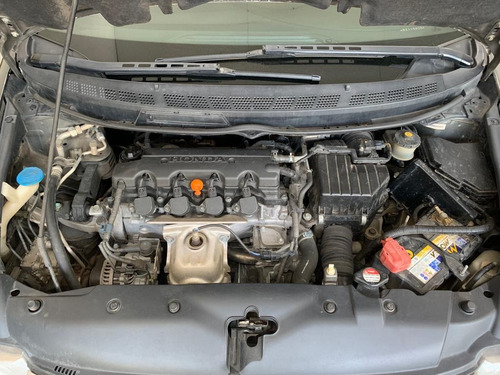 Imagem 10 de 11 de Honda Civic 2011 1.8 Lxl Couro Flex Aut. 4p