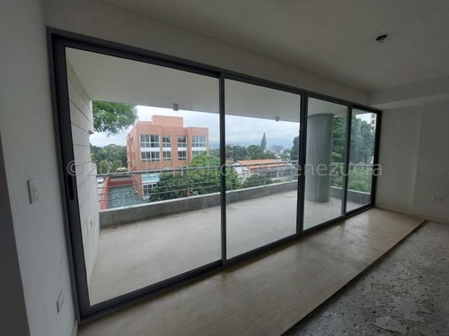 Apartamento A Estrenar En Obra Blanca, En Country Club, En Venta 23-25367