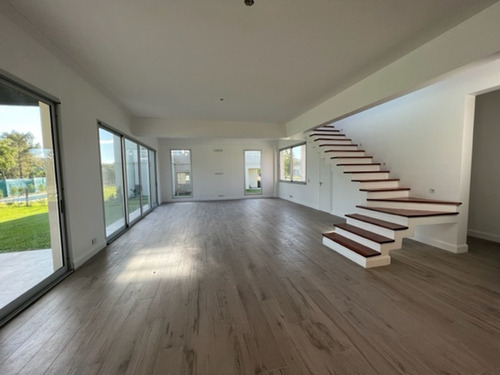 Imagen 7 de 30 de Venta Casa A Estrenar En Ayres Plaza - Pilar