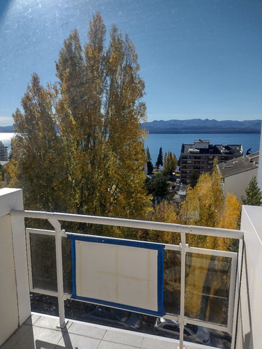 Imagen 24 de 25 de Venta Departamento Dúplex Centro Bariloche Con Vista Al Lago Y Cochera + Baulera, 3 Dormitorios, 3 Baños, 2 Balcones.