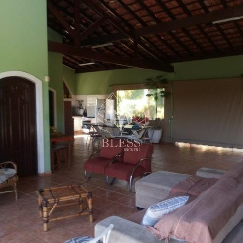 Chácara Ao Lado Da Rod. Edgard Máximo Zamboto Em Campo Limpo Paulista - Sp Excelente Casa Com 03 Dormitórios Sendo 01 Suíte Com Armários, Wc Social, - Ch00161 - 67659389