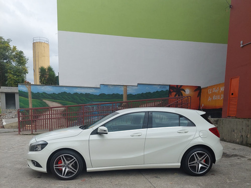 Mercedes-benz Classe A 2014 1.6 Urban Turbo 5p