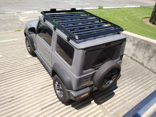 Imagen 6 de 6 de Canastilla Suzuki Jimny Elegante Y Robusta Con Luces Led