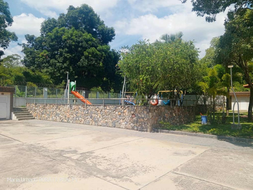 Townhouse En Obra Blanca En San Diego - Residencias Sabana Paradise, Planta 50% Atm
