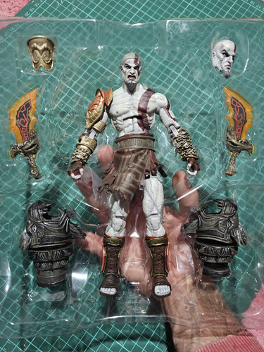 Figura Kratos Ultimate Completa God Of War Impecable