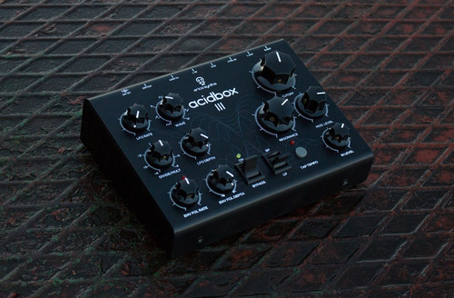 Erica Synths Acidbox 3 Polivoks Vcf Filter Estereo