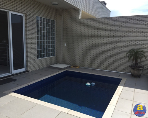 Imagem 3 de 17 de Excelente Sobrado Triplex Com 3 Suítes, 2 Vagas De Garagem No Centro De Guaratuba/pr - Imobiliária África - So00121 - 33491730