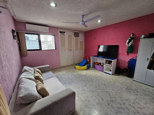 Casa En Venta, 5 Recamaras En Prado Norte, Mérida