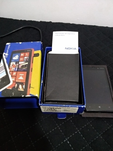 Celular Nokia Lumia 820