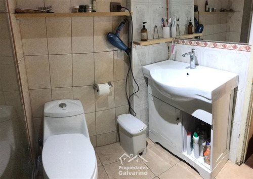 Casa En Venta De 2 Dorm. En San Joaquín
