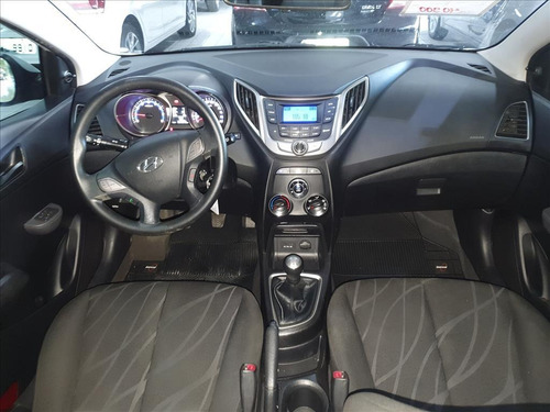 Hb20 1.0 Manual 2015 (1760777758)