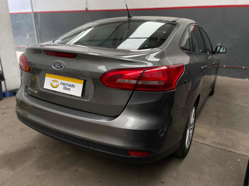 Imagen 6 de 9 de Ford Focus Iii 2016 1.6 Sedan S