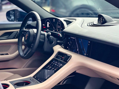 Imagem 8 de 8 de Porsche Taycan 4s Elétrico