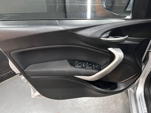Fiat Argo 1.8 PRECISION L17