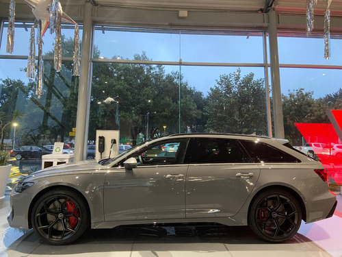 Audi RS6 4.0 V8 Performance Tiptronic Quattro