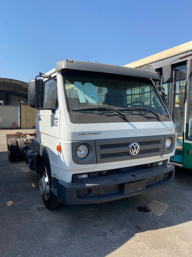 Imagem 1 de 4 de Vw 10160 Chassi Ano 17*18