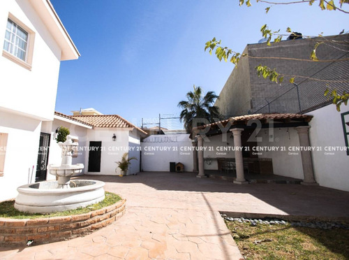 Casa En Venta En Fraccionamiento Las Haciendas Etapa Iii Chihuahua, Chih.