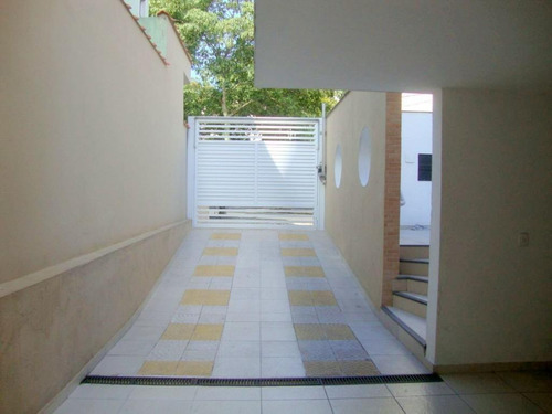 Sobrado Com 2 Dormitórios À Venda, 104 M² Por R$ 530.000,00 - Boqueirão - Santos/sp - So0018